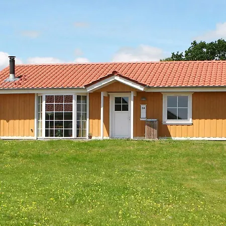 Holiday Lvii Holiday home Grasten
